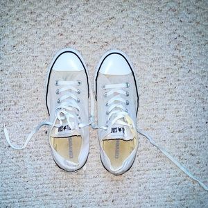 Grey Converse Chuck Taylors